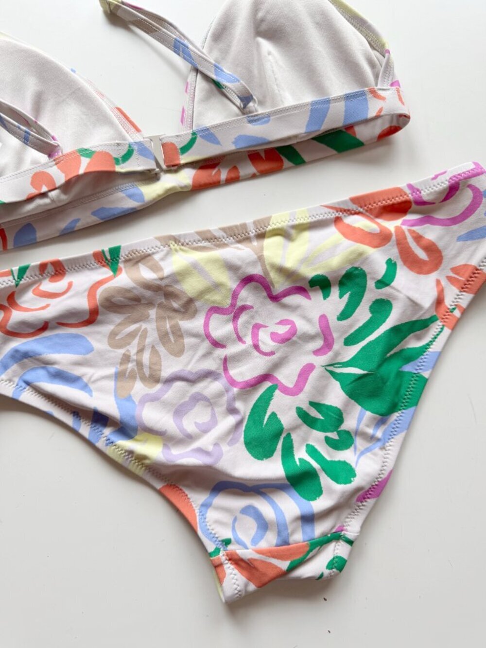 GAP Spring Floral Triangle Top Bikini Swim Set, Size S/M - Picture 8 of 10